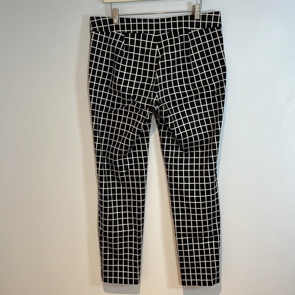 Ann Taylor Black and White Checkered Pants - Picture 7 of 10